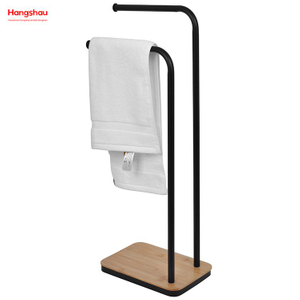 Eisen-Doppel-Tange-Handtuchregal Badezimmer Handtuchregal bodeneingehender Handtuchbambus Basis Handtuchregal
