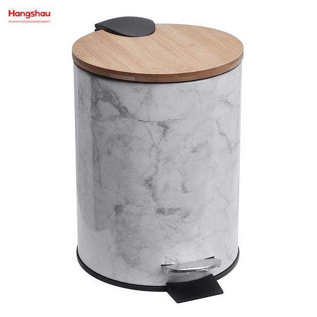 3L Metall Morden Stil Mülleimer Mülleimer Bambus Deckel Pulverbeschichtung Für Innen Mülleimer Haushalt Streifen Druck Pedal Mülleimer Bambus Mülleimer Badezimmer Mülleimer 
