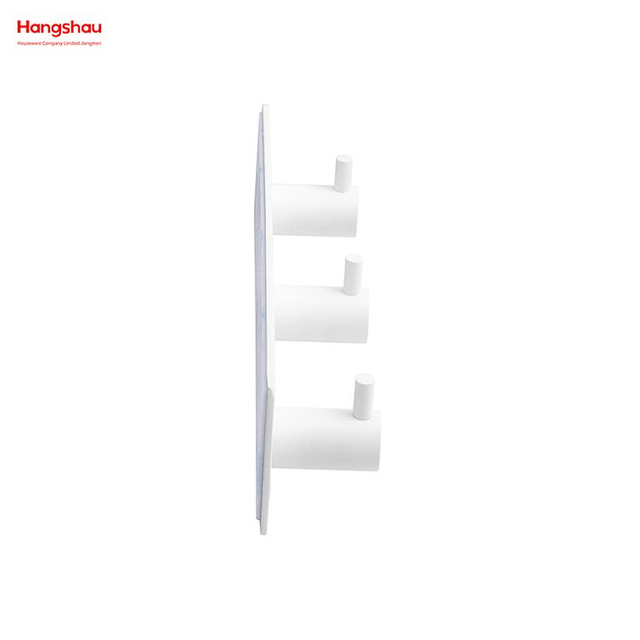 Badezimmer-Metallhaken für die Wand, drei Haken, selbstklebender Wandhaken aus Edelstahl mit doppeltem Klebeband 